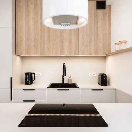 Comfort Corner In - By Upstairs Daire